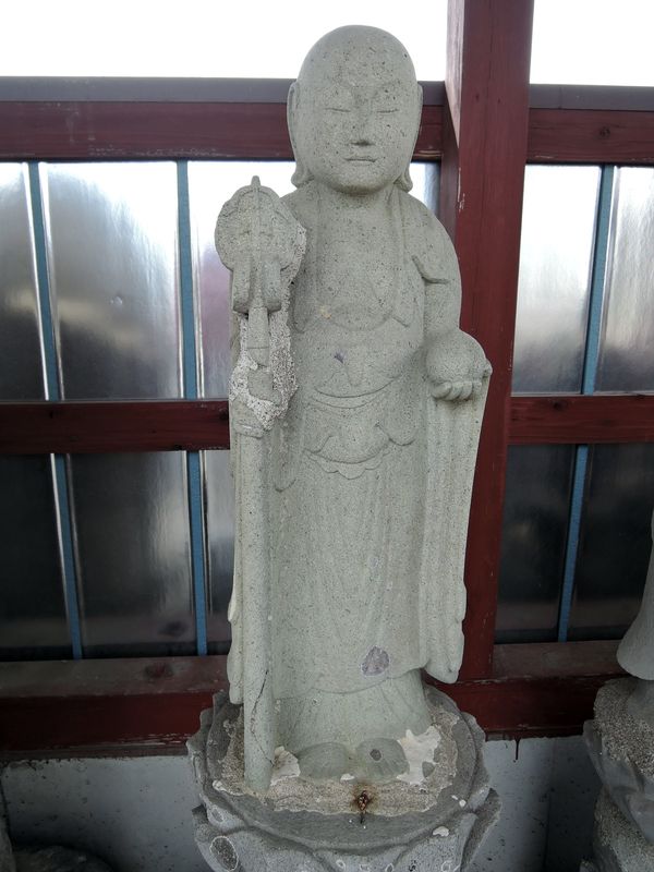 地蔵菩薩立像｜丸彫り像