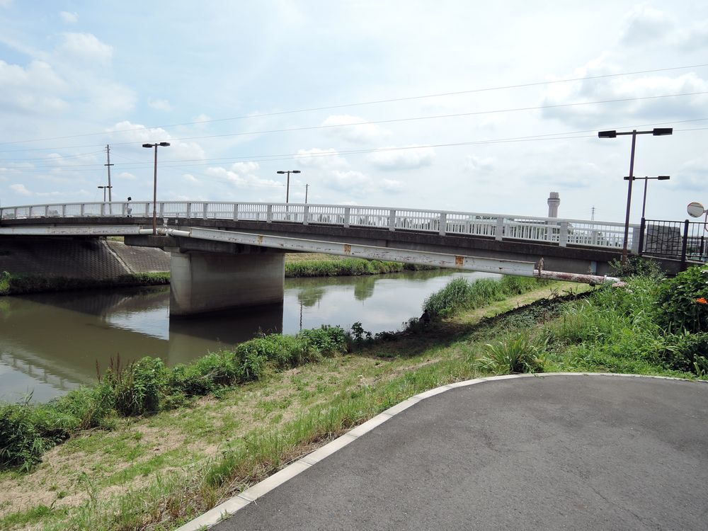 新方川緑道｜城之上橋