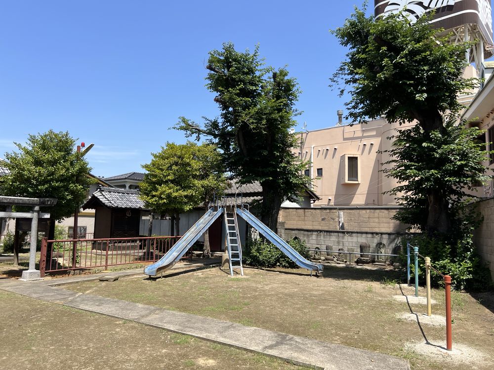 境内｜女帝神社
