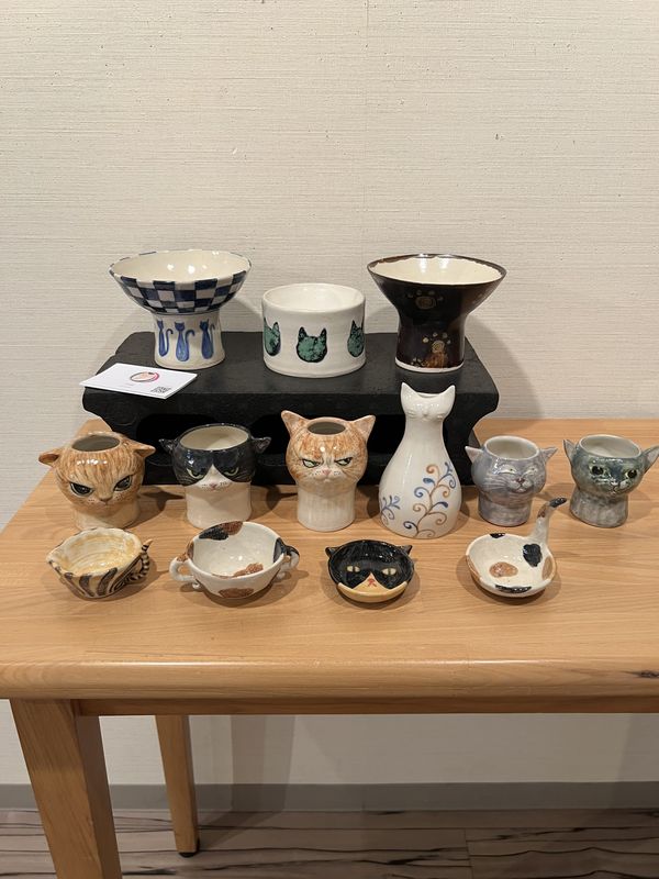 猫をモチーフにした陶芸作品