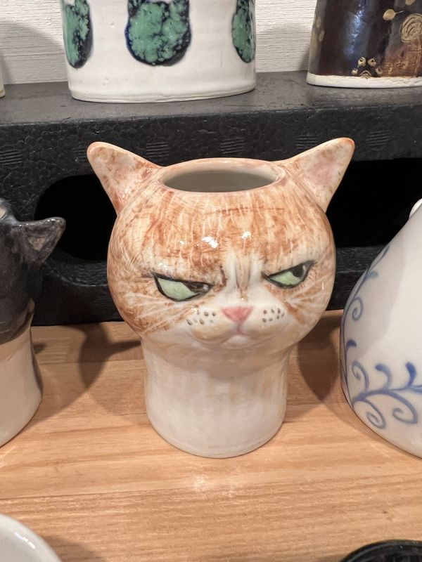 ちょいワル猫の花器