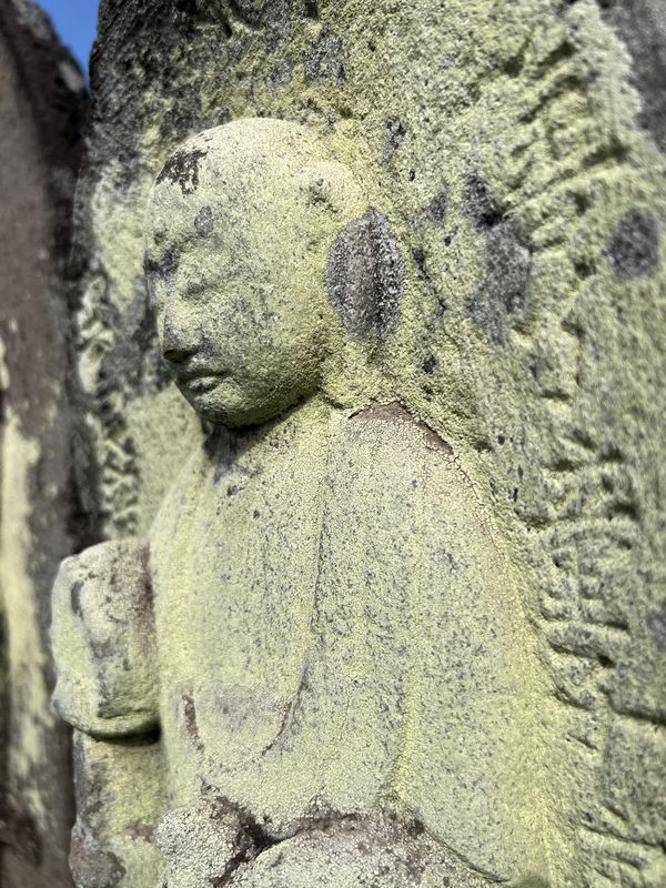 地蔵菩薩を主尊とした墓塔