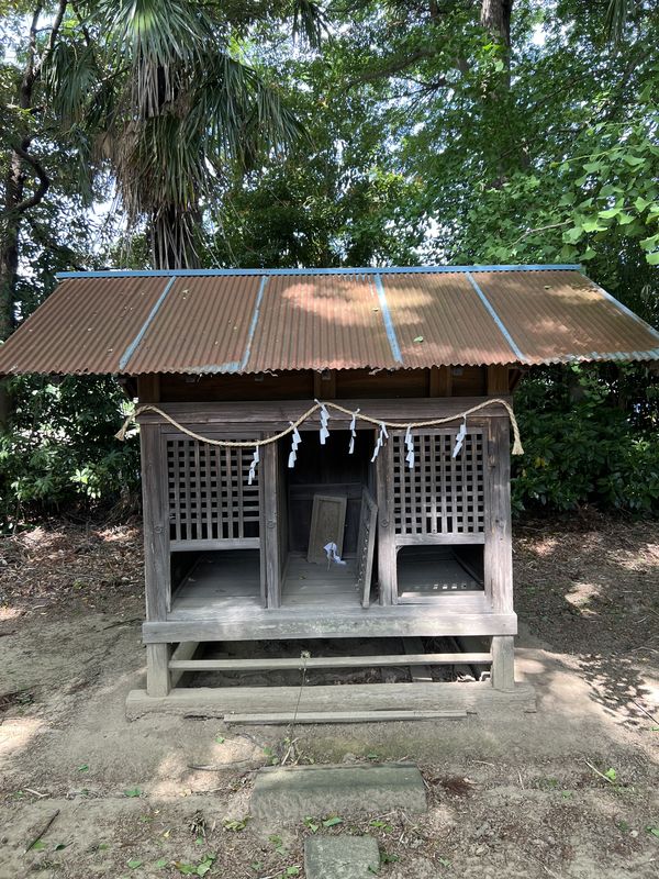 祠