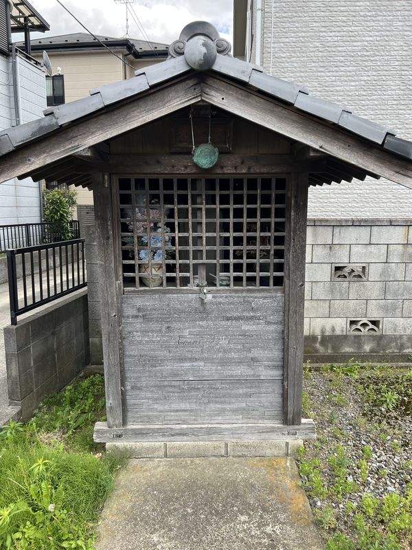 北向き地蔵堂｜越谷市向畑